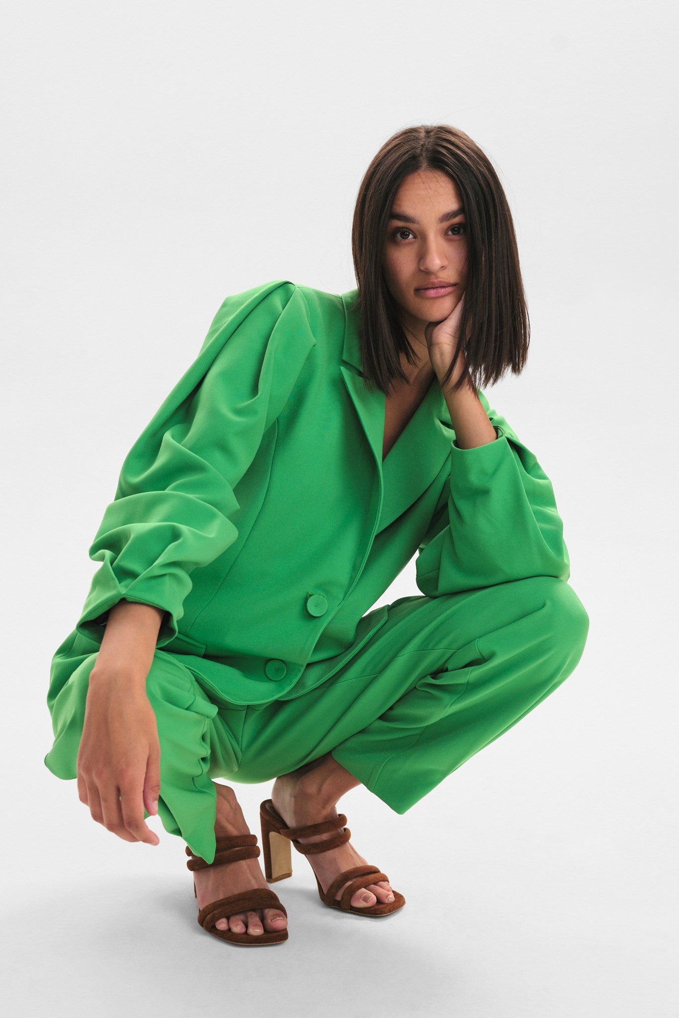 702351 4087 7