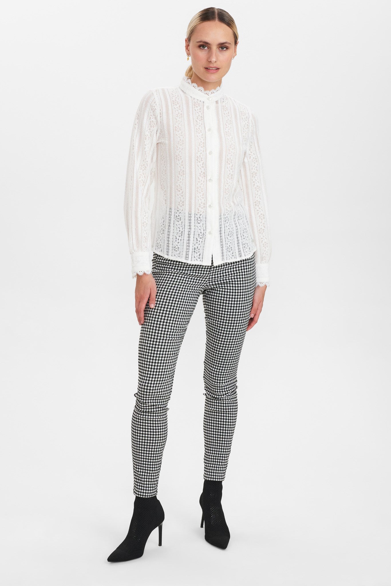 701163-9501_3.jpg